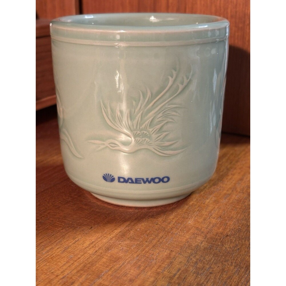 Daewoo By Kwangjuyo Celadon Crane & Flowers Tea Cup with Original Box